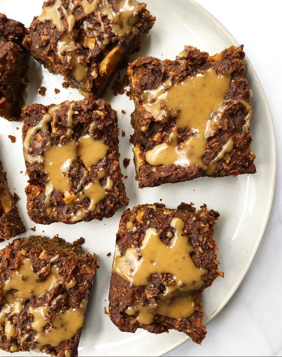 cinnamon apple breakfast squares